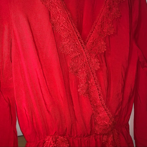 RED ROMPER - Picture 2 of 5